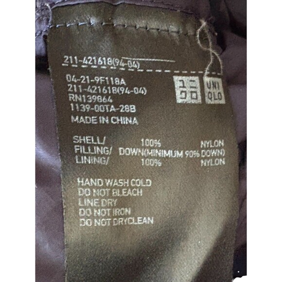 Uniqlo Ultra Light Down Packable Puffer Coat Men's Medium Navy Blue Lightweight - Picture 10 of 14